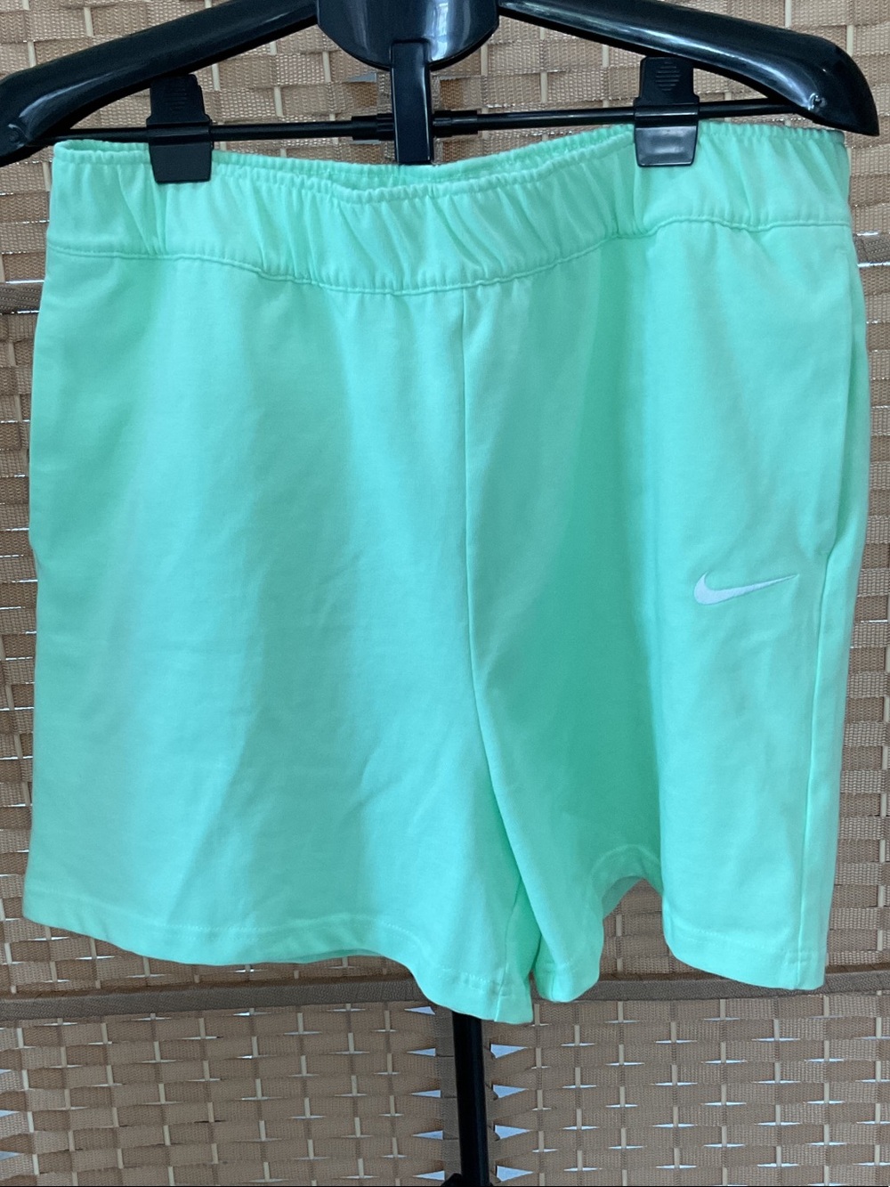 Nike Sportswear Women's Everyday Cotton Jersey Shorts - Mint Green